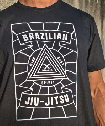 Remera Triangle Unisex Braus